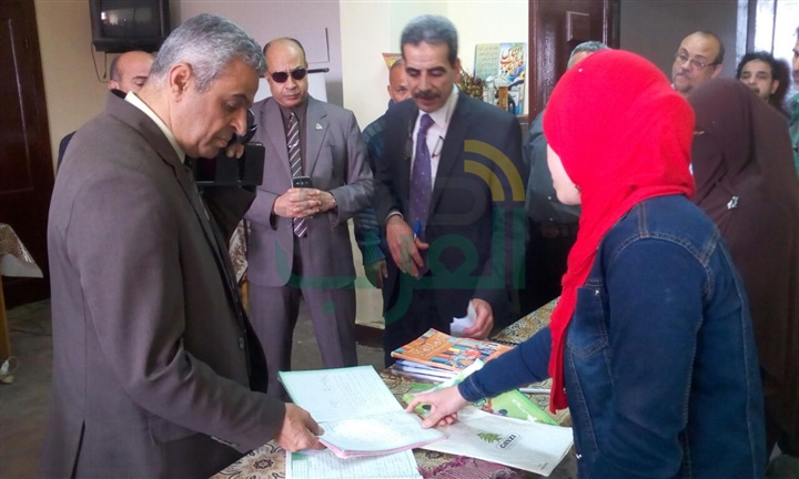 بالصور.. لجان متابعة تفاجئ مدارس شبرا الخيمة