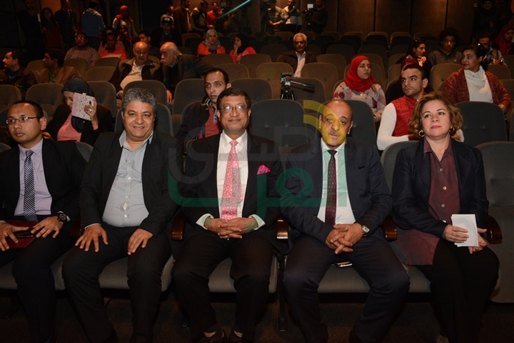 بالصور.. زيارة أميتاب باتشان لمهرجان الأقصر السينمائي يدشن بالصور.. زيارة أميتاب باتشان لمهرجان الأقصر السينمائي يدشن