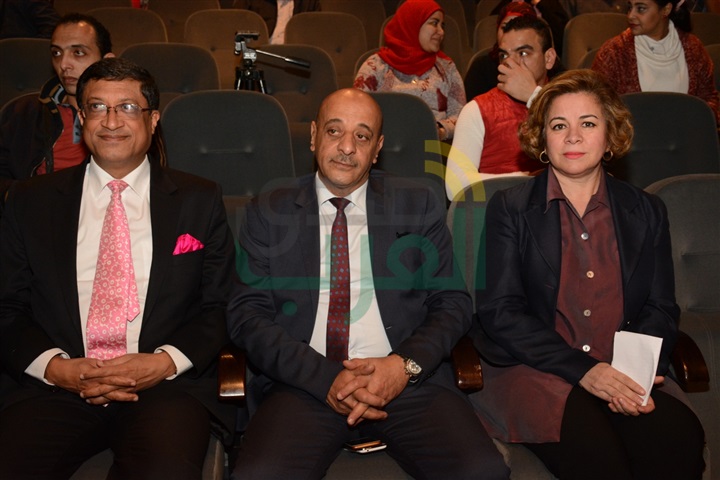بالصور.. زيارة أميتاب باتشان لمهرجان الأقصر السينمائي يدشن بالصور.. زيارة أميتاب باتشان لمهرجان الأقصر السينمائي يدشن