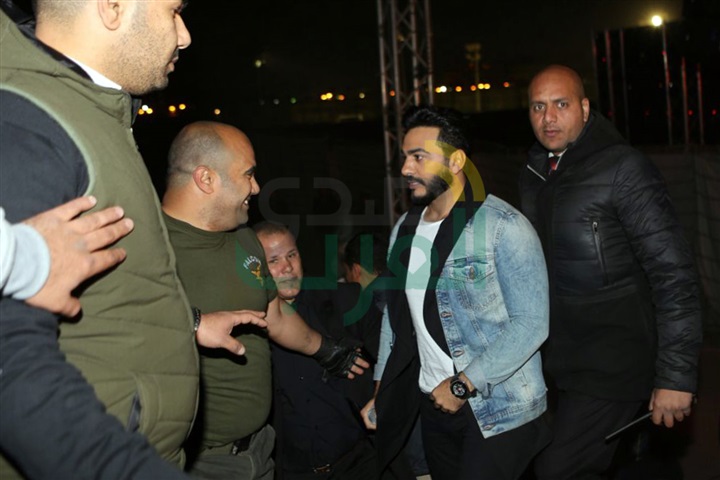 بالصور .. تامر حسني يشعل حفل الأهرام الكندية بالصور .. تامر حسني يشعل حفل الأهرام الكندية
