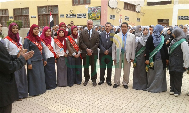بالصور.. تكريم فريق مدرسة طوخ الفائز بالمركز الأول على مستوى الجمهورية