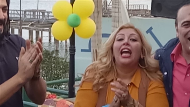 الموجي تهنئ الصحفية إيمان حامد بمناسبة عيد ميلادها الموجي تهنئ الصحفية إيمان حامد بمناسبة عيد ميلادها