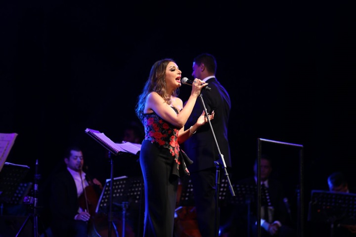 بالصور .. أنغام تحيي حفلا كبيرا على مسرح جرين بلازا بالاسكندرية بالصور .. أنغام تحيي حفلا كبيرا على مسرح جرين بلازا بالاسكندرية