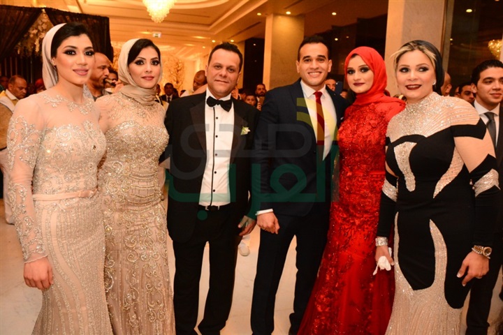 بالصور .. سعد الصغير وبوسي يشعلان فرح أحمد علاء ورنا البرلسى بالصور .. سعد الصغير وبوسي يشعلان فرح أحمد علاء ورنا البرلسى