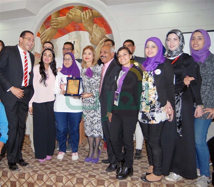 "مها ابو عوف" تشارك فى "احتفالية اليوم العالمى للمراه "بمكتبة مدينة نصر" "مها ابو عوف" تشارك فى "احتفالية اليوم العالمى للمراه "بمكتبة مدينة نصر"
