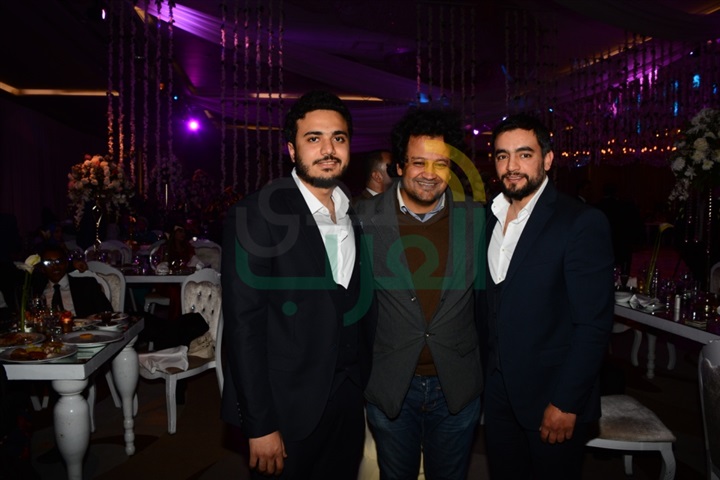 بالصور.. تامر حسني والليثي يشعلان زفاف مصطفى ومنة بالصور.. تامر حسني والليثي يشعلان زفاف مصطفى ومنة