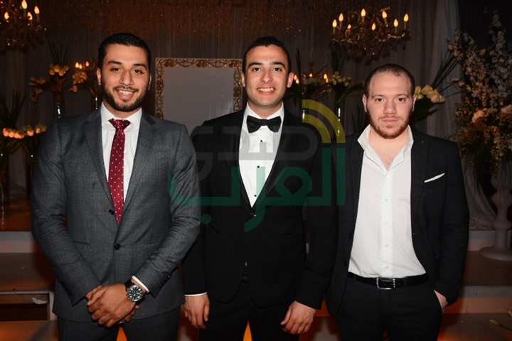 بالصور.. تامر حسني والليثي يشعلان زفاف مصطفى ومنة بالصور.. تامر حسني والليثي يشعلان زفاف مصطفى ومنة