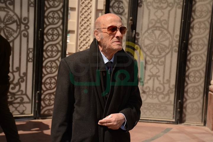 بالصور.. إقامة القداس على روح الناقدة السينمائية عواطف صادق بالصور.. إقامة القداس على روح الناقدة السينمائية عواطف صادق