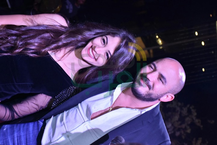 بالصور.. حفل زفاف "أحمد"وعروسه "آية" بحضور نجوم المجتمع بالصور.. حفل زفاف "أحمد"وعروسه "آية" بحضور نجوم المجتمع