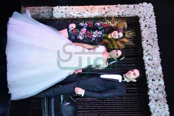 بالصور.. حفل زفاف "أحمد"وعروسه "آية" بحضور نجوم المجتمع بالصور.. حفل زفاف "أحمد"وعروسه "آية" بحضور نجوم المجتمع