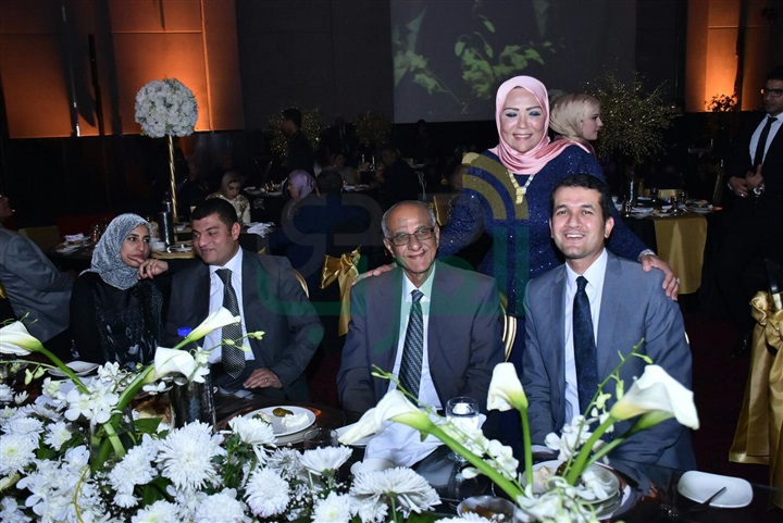 بالصور.. حفل زفاف "أحمد"وعروسه "آية" بحضور نجوم المجتمع بالصور.. حفل زفاف "أحمد"وعروسه "آية" بحضور نجوم المجتمع