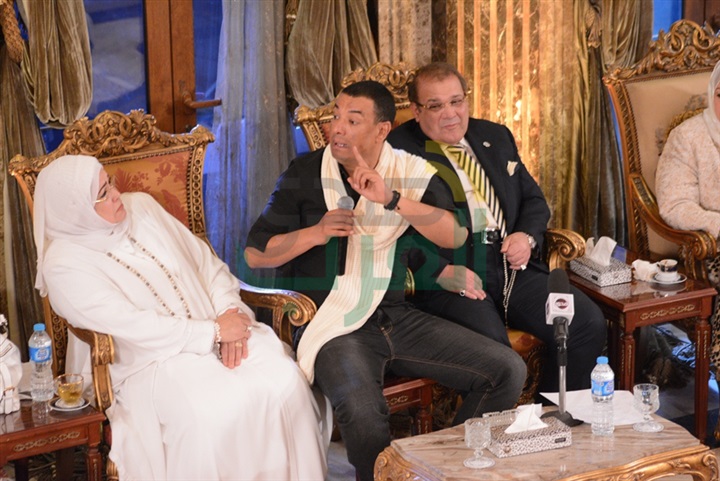 بالصور.. صالون المحور يحتفل بعيد الأم بحضور ياسمين الخيام وعفاف شعيب وهشام الجخ بالصور.. صالون المحور يحتفل بعيد الأم بحضور ياسمين الخيام وعفاف شعيب وهشام الجخ