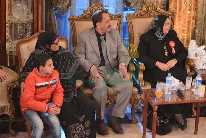 بالصور.. صالون المحور يحتفل بعيد الأم بحضور ياسمين الخيام وعفاف شعيب وهشام الجخ بالصور.. صالون المحور يحتفل بعيد الأم بحضور ياسمين الخيام وعفاف شعيب وهشام الجخ