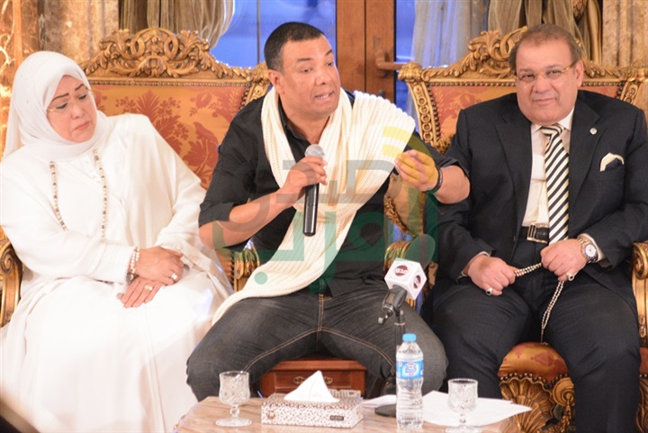 بالصور.. صالون المحور يحتفل بعيد الأم بحضور ياسمين الخيام وعفاف شعيب وهشام الجخ بالصور.. صالون المحور يحتفل بعيد الأم بحضور ياسمين الخيام وعفاف شعيب وهشام الجخ