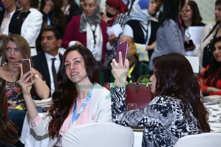 بالصور.. نبيلة مكرم ونجوم الفن والإعلام في مؤتمر بهية بالصور.. نبيلة مكرم ونجوم الفن والإعلام في مؤتمر بهية