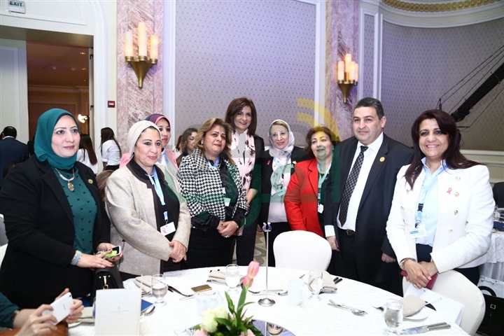 بالصور.. نبيلة مكرم ونجوم الفن والإعلام في مؤتمر بهية بالصور.. نبيلة مكرم ونجوم الفن والإعلام في مؤتمر بهية