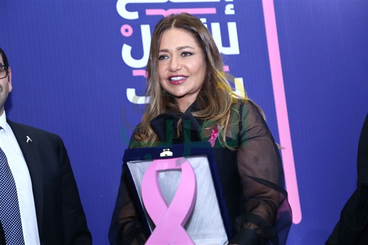 بالصور.. تكريم وزيرة الهجرة و يسرا وليلى علوي وشريف مدكور في ختام حفل بهية بالصور.. تكريم وزيرة الهجرة و يسرا وليلى علوي وشريف مدكور في ختام حفل بهية