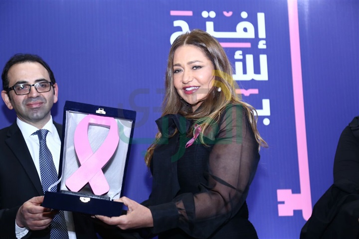 بالصور.. تكريم وزيرة الهجرة و يسرا وليلى علوي وشريف مدكور في ختام حفل بهية بالصور.. تكريم وزيرة الهجرة و يسرا وليلى علوي وشريف مدكور في ختام حفل بهية