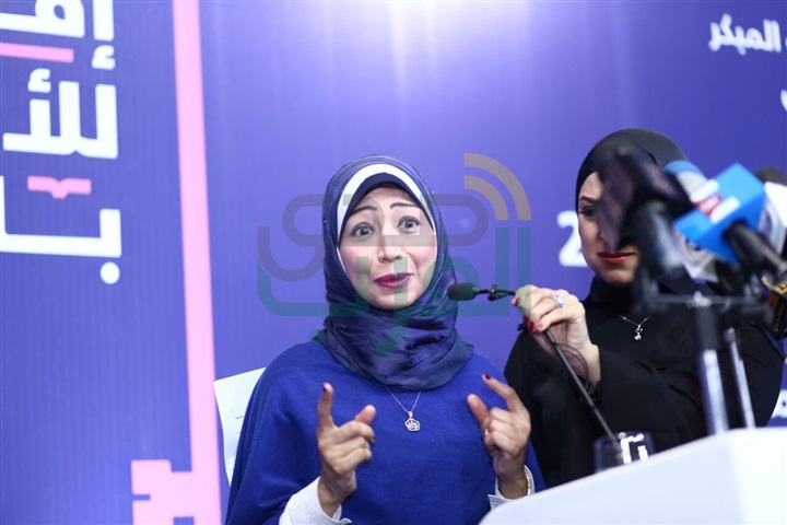 بالصور.. تكريم وزيرة الهجرة و يسرا وليلى علوي وشريف مدكور في ختام حفل بهية بالصور.. تكريم وزيرة الهجرة و يسرا وليلى علوي وشريف مدكور في ختام حفل بهية