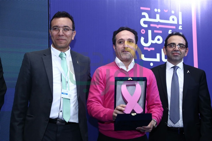 بالصور.. تكريم وزيرة الهجرة و يسرا وليلى علوي وشريف مدكور في ختام حفل بهية بالصور.. تكريم وزيرة الهجرة و يسرا وليلى علوي وشريف مدكور في ختام حفل بهية