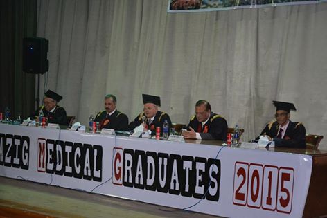 كلية طب الزقازيق تحتفل بتخريج "الدفعة 42"