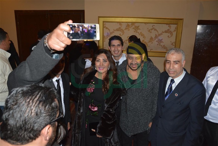 بالصور.. نجوم الغناء يتألقون في حفل زفاف نجل أحمد شيبة بالصور.. نجوم الغناء يتألقون في حفل زفاف نجل أحمد شيبة