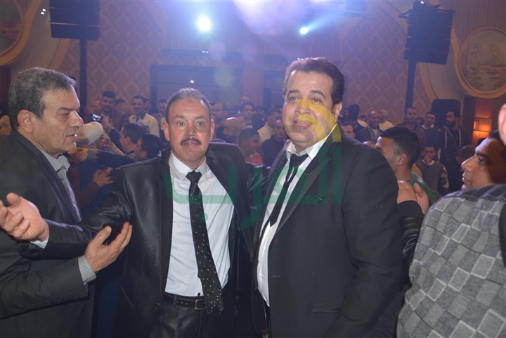 بالصور.. نجوم الغناء يتألقون في حفل زفاف نجل أحمد شيبة بالصور.. نجوم الغناء يتألقون في حفل زفاف نجل أحمد شيبة