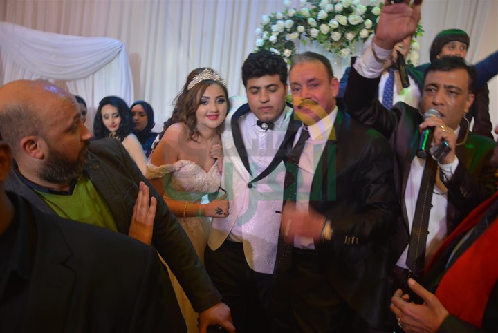 بالصور.. نجوم الغناء يتألقون في حفل زفاف نجل أحمد شيبة بالصور.. نجوم الغناء يتألقون في حفل زفاف نجل أحمد شيبة