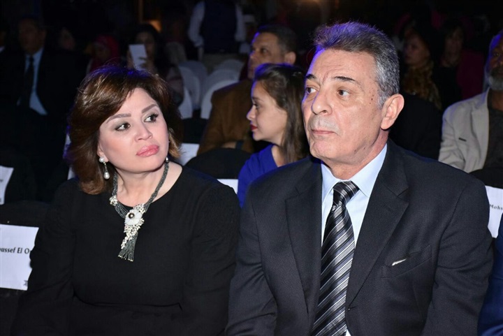 بالصور .. بدء حفل افتتاح مهرجان الاقصر للسينما الأفريقية بفقرة غنائية بالصور .. بدء حفل افتتاح مهرجان الاقصر للسينما الأفريقية بفقرة غنائية