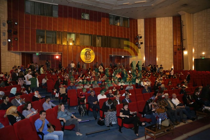 بالصور .. نجوم الفن في عرض خاص لفيلم "مولانا" ضمن فعاليات الاقصر للسينما الافريقية بالصور .. نجوم الفن في عرض خاص لفيلم "مولانا" ضمن فعاليات الاقصر للسينما الافريقية
