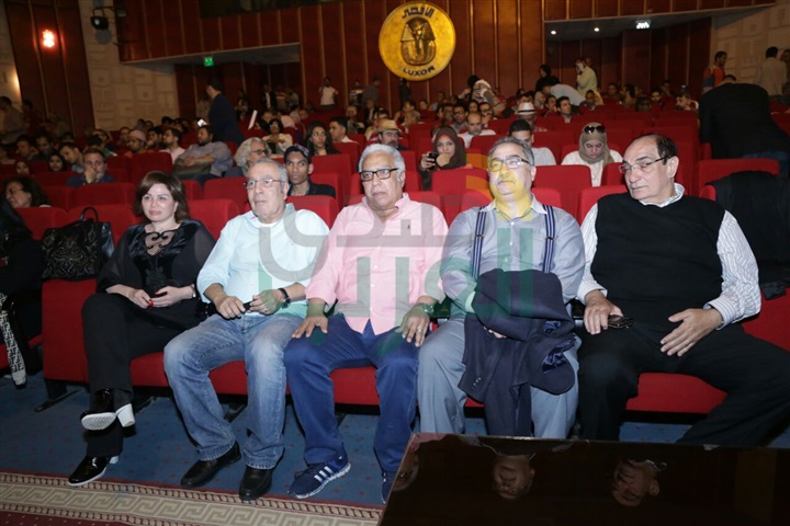 بالصور .. نجوم الفن في عرض خاص لفيلم "مولانا" ضمن فعاليات الاقصر للسينما الافريقية بالصور .. نجوم الفن في عرض خاص لفيلم "مولانا" ضمن فعاليات الاقصر للسينما الافريقية