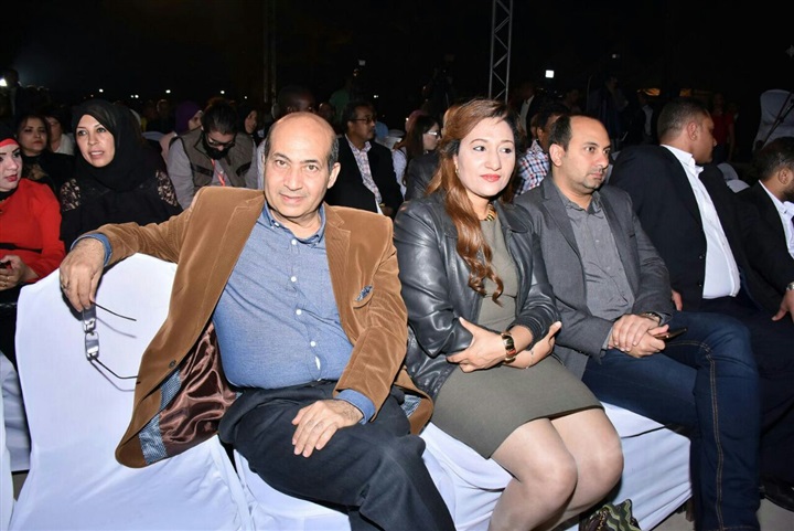 بالصور .. بدء حفل افتتاح مهرجان الاقصر للسينما الأفريقية بفقرة غنائية بالصور .. بدء حفل افتتاح مهرجان الاقصر للسينما الأفريقية بفقرة غنائية