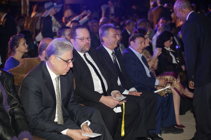 بالصور .. بدء حفل افتتاح مهرجان الاقصر للسينما الأفريقية بفقرة غنائية بالصور .. بدء حفل افتتاح مهرجان الاقصر للسينما الأفريقية بفقرة غنائية