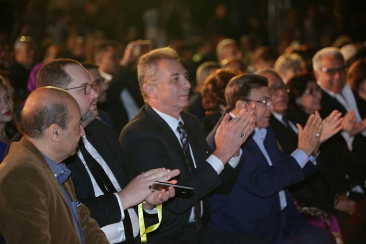 بالصور .. بدء حفل افتتاح مهرجان الاقصر للسينما الأفريقية بفقرة غنائية بالصور .. بدء حفل افتتاح مهرجان الاقصر للسينما الأفريقية بفقرة غنائية