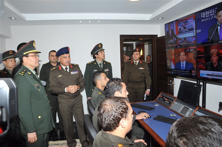انظلاق فعاليات الاسبوع الثقافي العسكري الصيني بمسرح محكي القلعة انظلاق فعاليات الاسبوع الثقافي العسكري الصيني بمسرح محكي القلعة