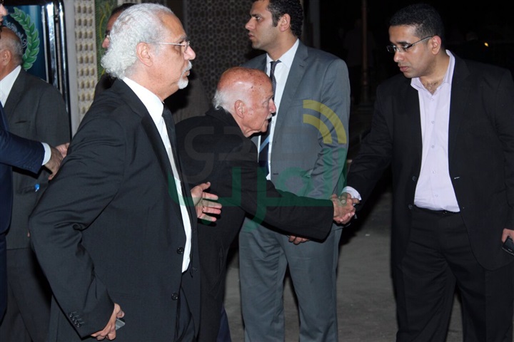 بالصور ..علي الدين هلال وجابر عصفور وآسر ياسين ورجال الفكر والثقافة في عزاء السيد ياسين بالصور ..علي الدين هلال وجابر عصفور وآسر ياسين ورجال الفكر والثقافة في عزاء السيد ياسين