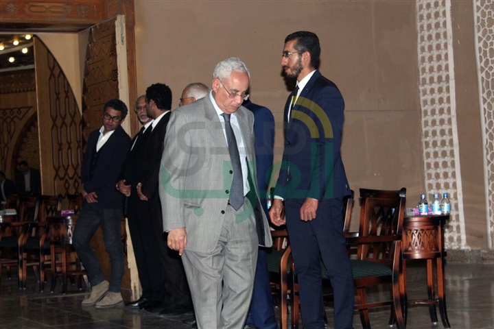 بالصور ..علي الدين هلال وجابر عصفور وآسر ياسين ورجال الفكر والثقافة في عزاء السيد ياسين بالصور ..علي الدين هلال وجابر عصفور وآسر ياسين ورجال الفكر والثقافة في عزاء السيد ياسين