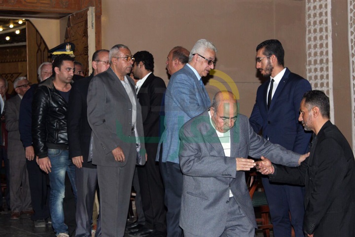 بالصور ..علي الدين هلال وجابر عصفور وآسر ياسين ورجال الفكر والثقافة في عزاء السيد ياسين بالصور ..علي الدين هلال وجابر عصفور وآسر ياسين ورجال الفكر والثقافة في عزاء السيد ياسين