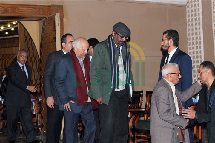 بالصور ..علي الدين هلال وجابر عصفور وآسر ياسين ورجال الفكر والثقافة في عزاء السيد ياسين بالصور ..علي الدين هلال وجابر عصفور وآسر ياسين ورجال الفكر والثقافة في عزاء السيد ياسين