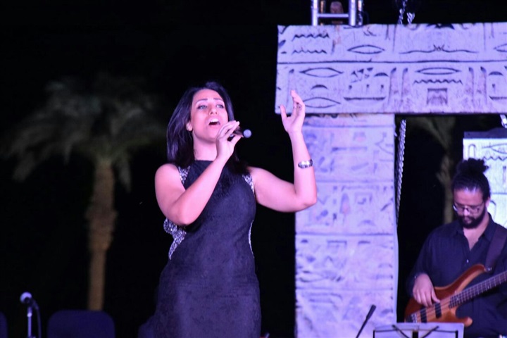 بالصور .. بدء حفل افتتاح مهرجان الاقصر للسينما الأفريقية بفقرة غنائية بالصور .. بدء حفل افتتاح مهرجان الاقصر للسينما الأفريقية بفقرة غنائية