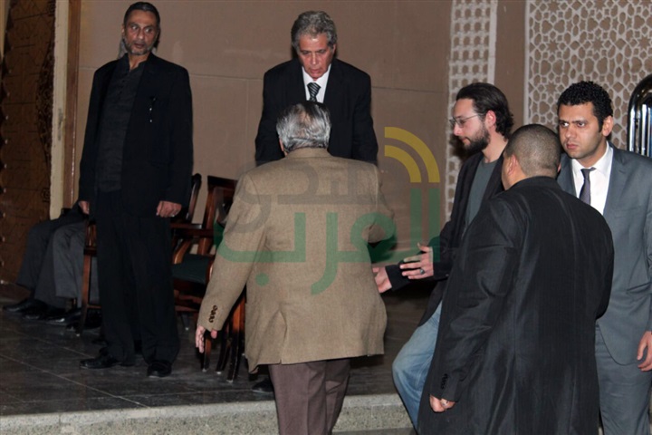 بالصور ..علي الدين هلال وجابر عصفور وآسر ياسين ورجال الفكر والثقافة في عزاء السيد ياسين بالصور ..علي الدين هلال وجابر عصفور وآسر ياسين ورجال الفكر والثقافة في عزاء السيد ياسين