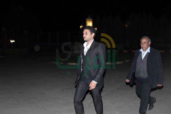 بالصور ..علي الدين هلال وجابر عصفور وآسر ياسين ورجال الفكر والثقافة في عزاء السيد ياسين بالصور ..علي الدين هلال وجابر عصفور وآسر ياسين ورجال الفكر والثقافة في عزاء السيد ياسين