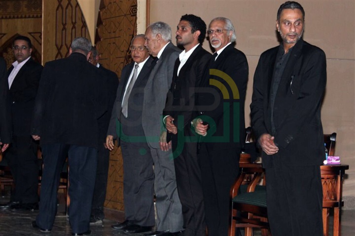 بالصور ..علي الدين هلال وجابر عصفور وآسر ياسين ورجال الفكر والثقافة في عزاء السيد ياسين بالصور ..علي الدين هلال وجابر عصفور وآسر ياسين ورجال الفكر والثقافة في عزاء السيد ياسين