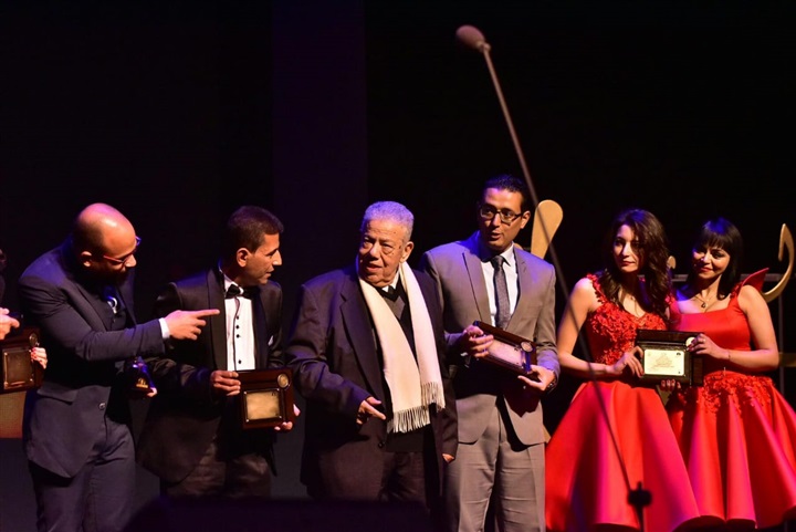 انطلاق حفل توزيع جوائز ساويرس الثقافية بدار الأوبرا بحضور يسرا ولبلبة ومحمود حميدة