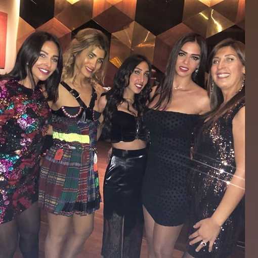 بالصور.. نجوم الفن والمشاهير فى حفل زفاف محمود العسيلى وامنية عبد اللطيف بالصور.. نجوم الفن والمشاهير فى حفل زفاف محمود العسيلى وامنية عبد اللطيف