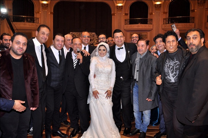 مدحت صالح ومصطفى كامل ومجد القاسم وعلا رامى يحتفلون بزفاف نجل الفنان فيصل خورشيد مدحت صالح ومصطفى كامل ومجد القاسم وعلا رامى يحتفلون بزفاف نجل الفنان فيصل خورشيد