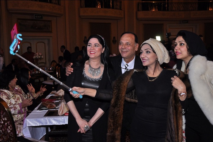 مدحت صالح ومصطفى كامل ومجد القاسم وعلا رامى يحتفلون بزفاف نجل الفنان فيصل خورشيد مدحت صالح ومصطفى كامل ومجد القاسم وعلا رامى يحتفلون بزفاف نجل الفنان فيصل خورشيد