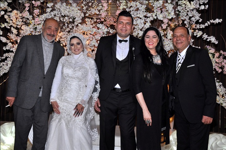 مدحت صالح ومصطفى كامل ومجد القاسم وعلا رامى يحتفلون بزفاف نجل الفنان فيصل خورشيد مدحت صالح ومصطفى كامل ومجد القاسم وعلا رامى يحتفلون بزفاف نجل الفنان فيصل خورشيد