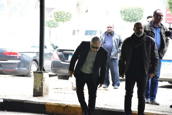 بالصور.. تشيع جثمان الفنانه ماجده الصباحي من مسجد مصطفى محمود بالصور.. تشيع جثمان الفنانه ماجده الصباحي من مسجد مصطفى محمود