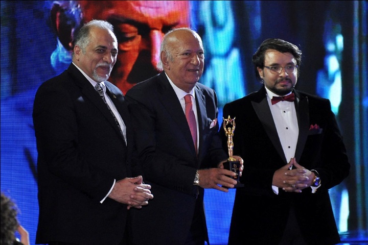 بالصور.. كريم السقا ومها الصغير ونسرين طافش في مؤتمر التميز والجودة بالصور.. كريم السقا ومها الصغير ونسرين طافش في مؤتمر التميز والجودة